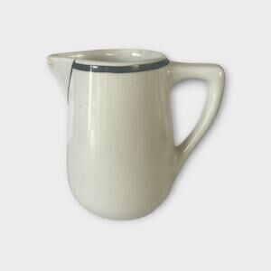 Vintage Mayer China Small pitcher | creamer | syrup | Made in the USA | No flaws